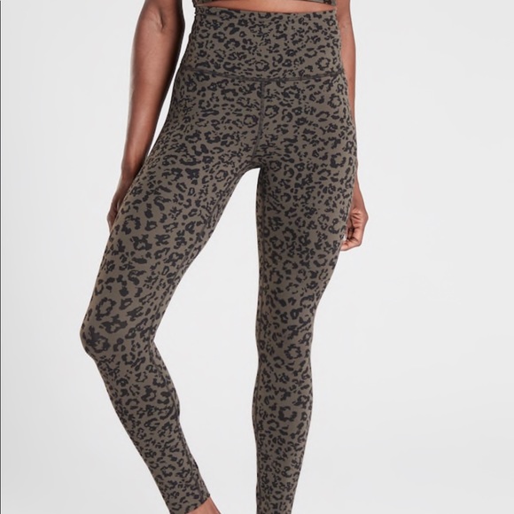 athleta leopard leggings